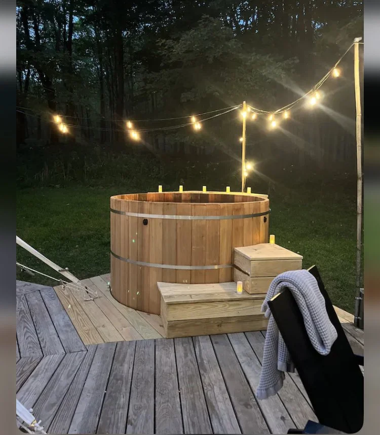 Cedar hot tub in winter in the Hudson Valley